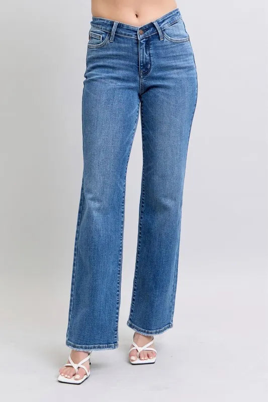 Judy Blue Full Size High Waist V-Front Vintage Wash Straight Jeans Plus Size Carauana Store