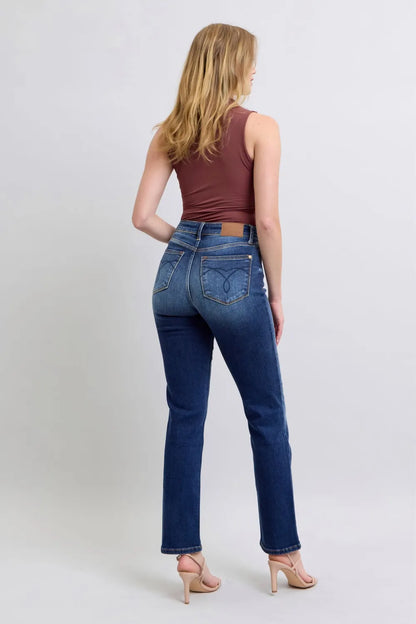 Judy Blue Full Size Washed Straight Leg Jeans with Pockets Carauana Store