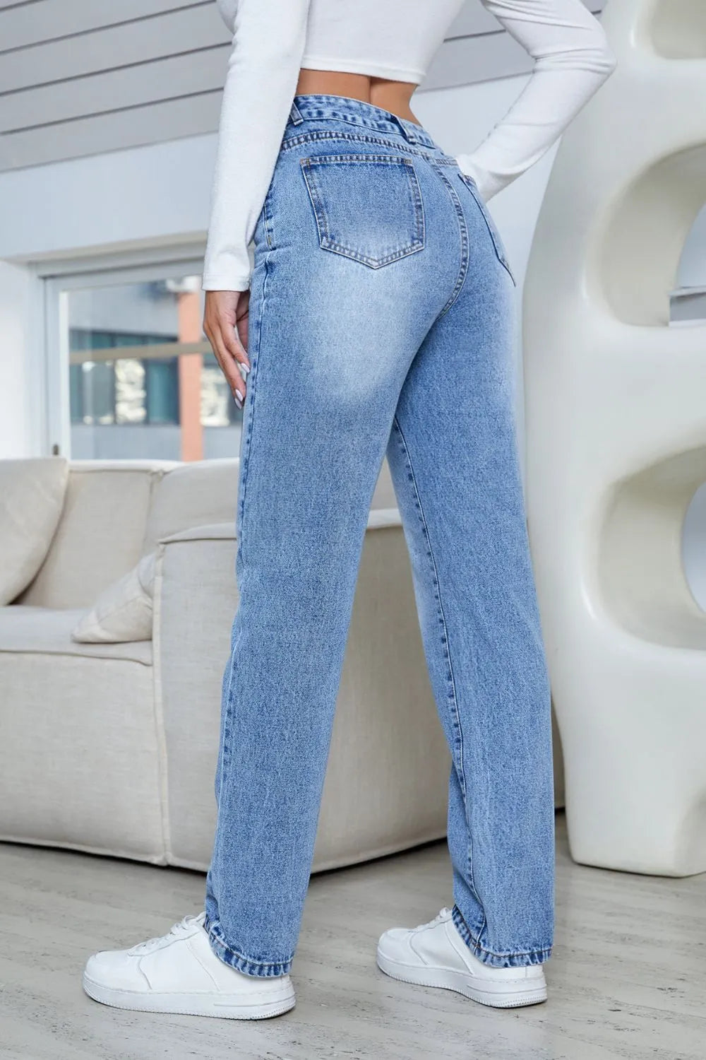Straight Jeans with Pockets Carauana Store