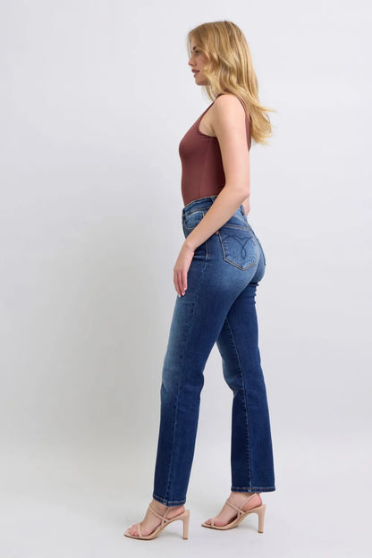 Judy Blue Full Size Washed Straight Leg Jeans with Pockets Carauana Store